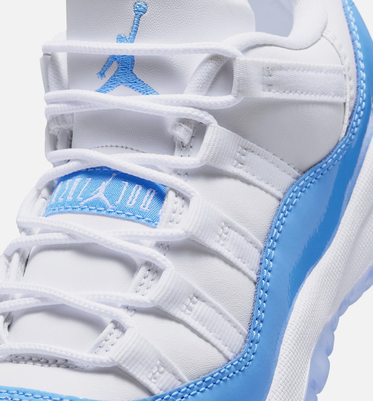 Air Jordan 11 Retro Low University Blue Preschool Lifestyle Shoe - White/University Blue/Black